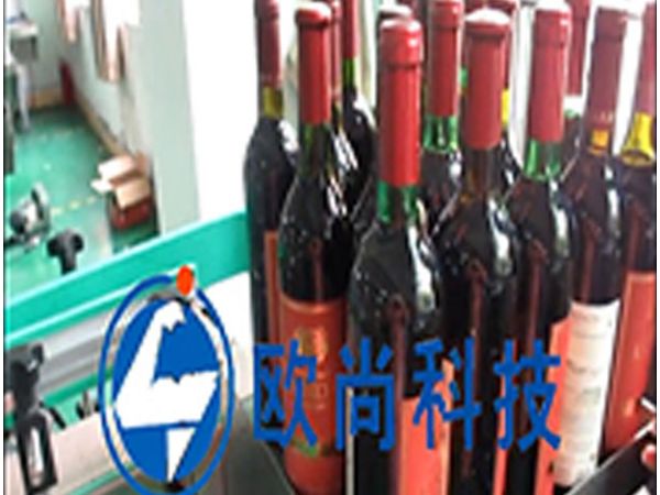 （視頻）全自動雙標(biāo)頭紅酒貼標(biāo)機(jī)AS-C06